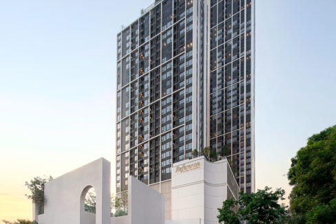 Reference Sathorn - Wongwianyai 12