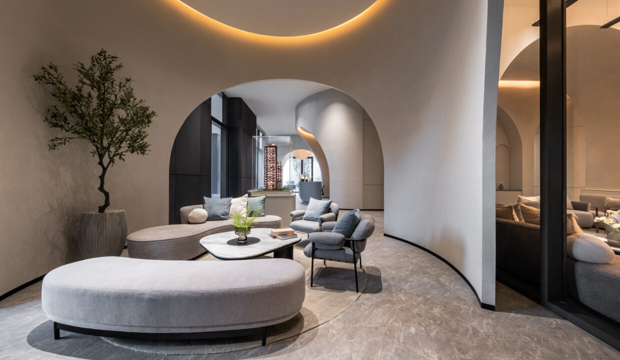 Reference Sathorn - Wongwianyai 17