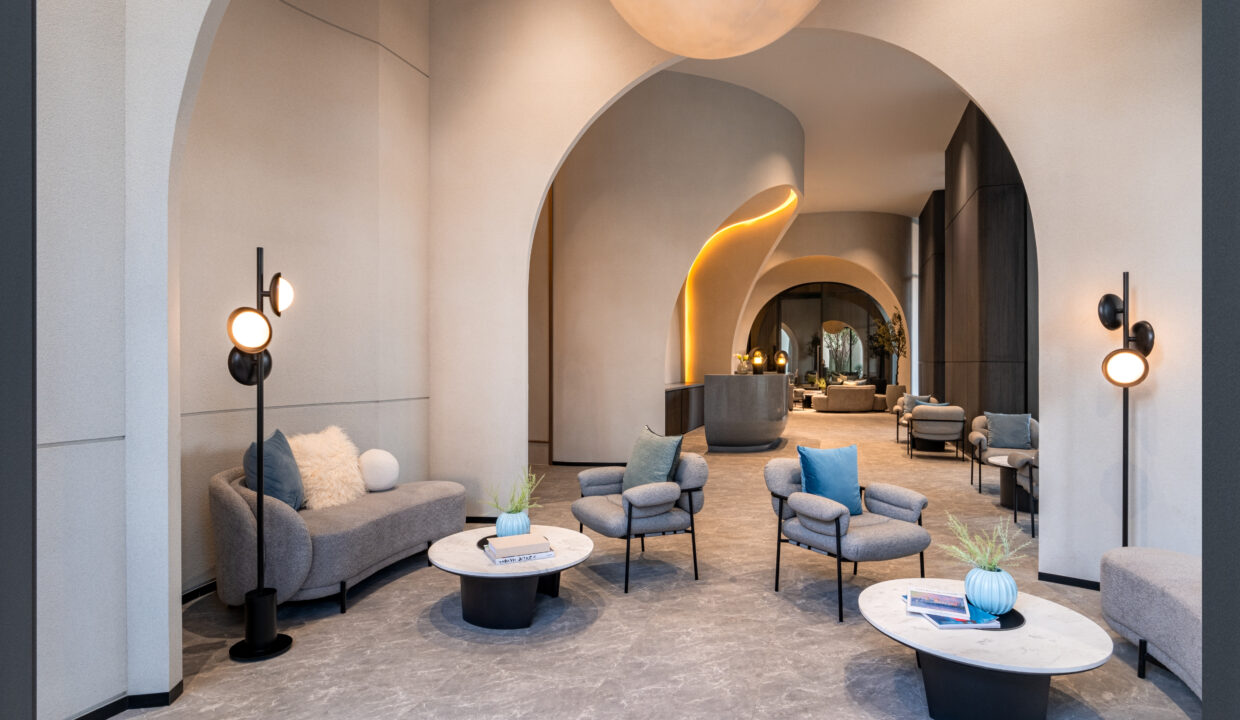 Reference Sathorn - Wongwianyai 19