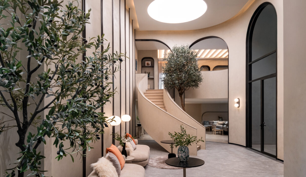 Reference Sathorn - Wongwianyai 20