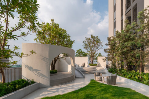 Reference Sathorn - Wongwianyai 37