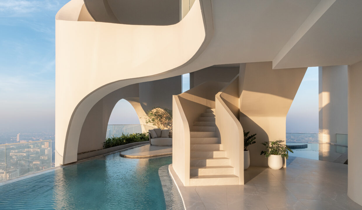 Reference Sathorn - Wongwianyai 43