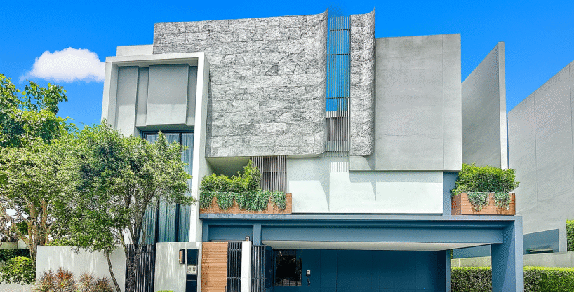 ฺBuGaan Krungthep KreeTha