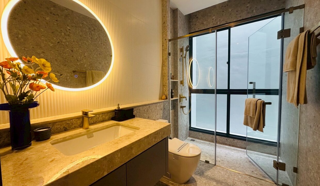 LINE_ALBUM_บูก้าน_250711_10